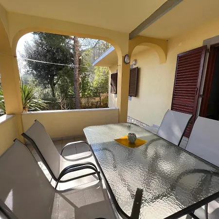 Adriana & Peppino アパート ペシュチャーナ・ウヴァラ